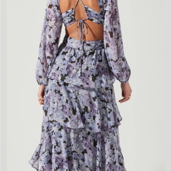 Astr the Label Anora dress - Picture 2 of 3